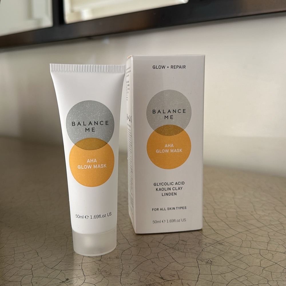 BALANCE ME AHA GLOW MASK